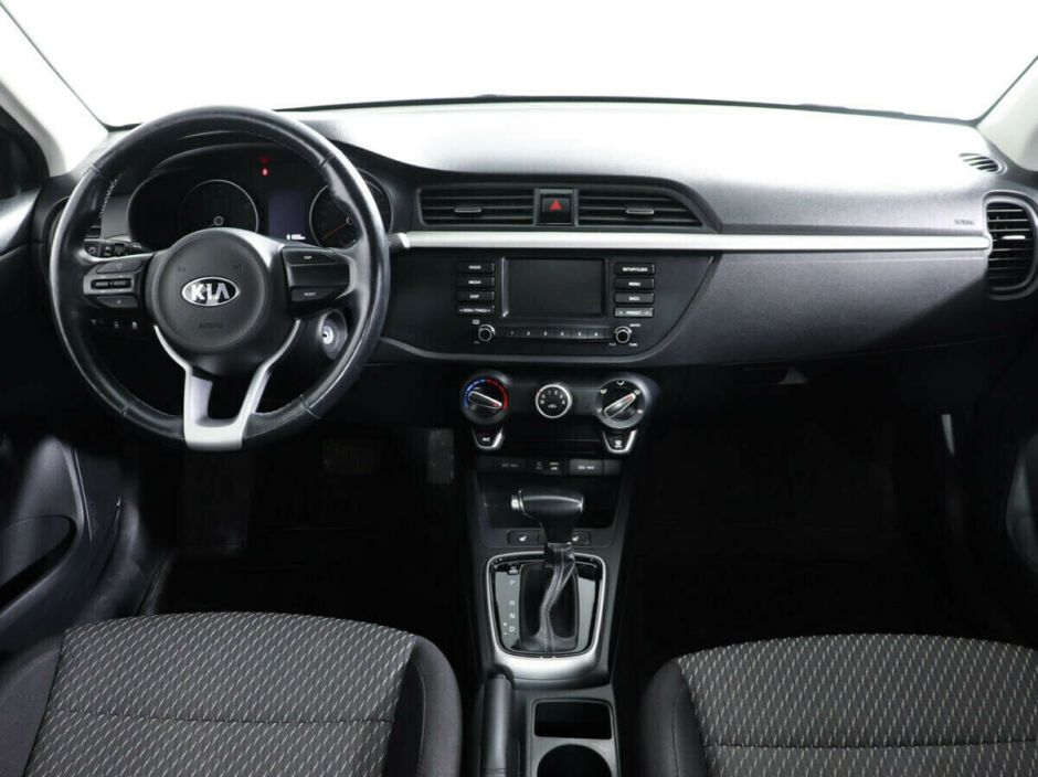 Kia Rio 1.6 АКПП, 2017, 77 000 км фото 5