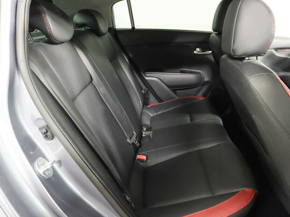 Kia Rio 1.6 АКПП, 2019, 50 000 км фото 6