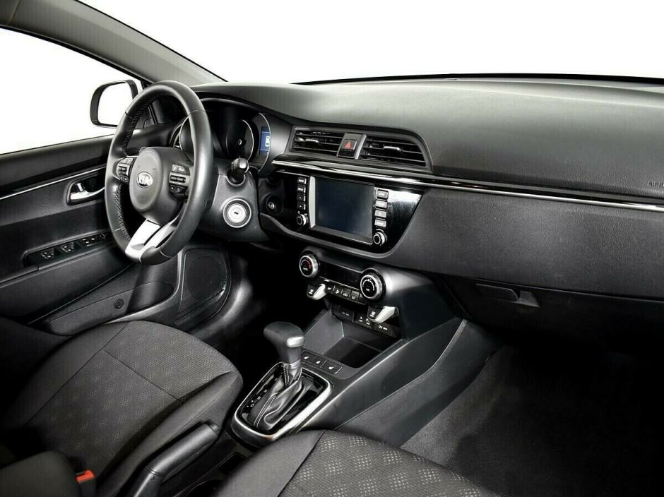Kia Rio 1.6 АКПП, 2019, 49 000 км фото 5