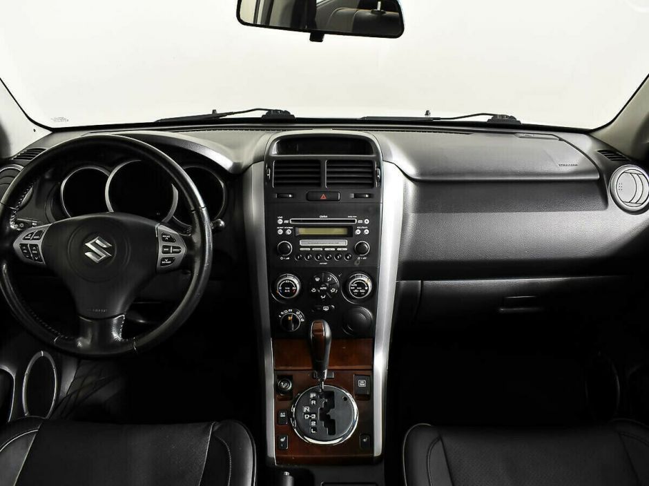 Suzuki Grand Vitara 2.0 АКПП, 2008, 190 000 км фото 10