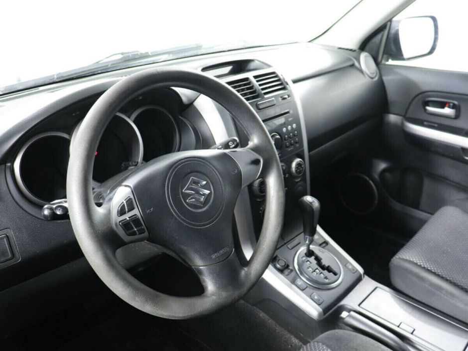 Suzuki Grand Vitara 2.0 АКПП, 2008, 184 000 км фото 5