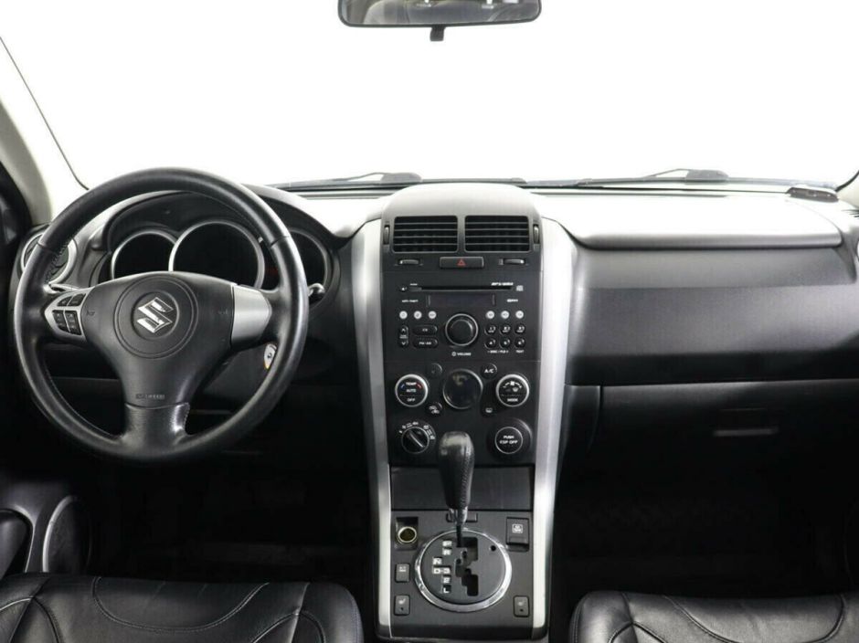 Suzuki Grand Vitara 2.4 АКПП, 2011, 143 000 км фото 4