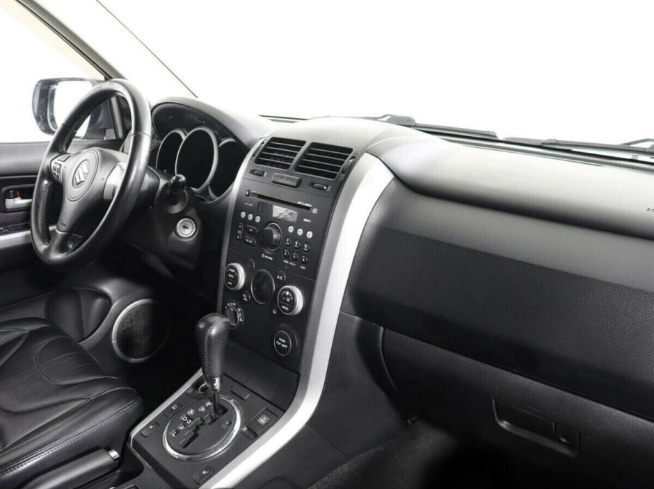 Suzuki Grand Vitara 2.4 АКПП, 2011, 143 000 км фото 6