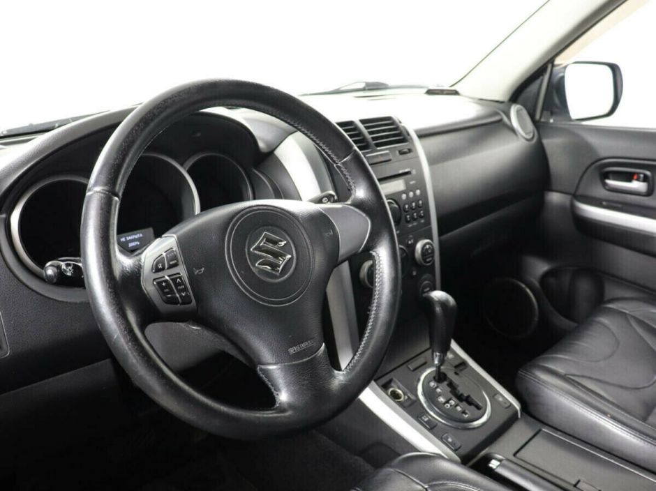 Suzuki Grand Vitara 2.4 АКПП, 2011, 143 000 км фото 8