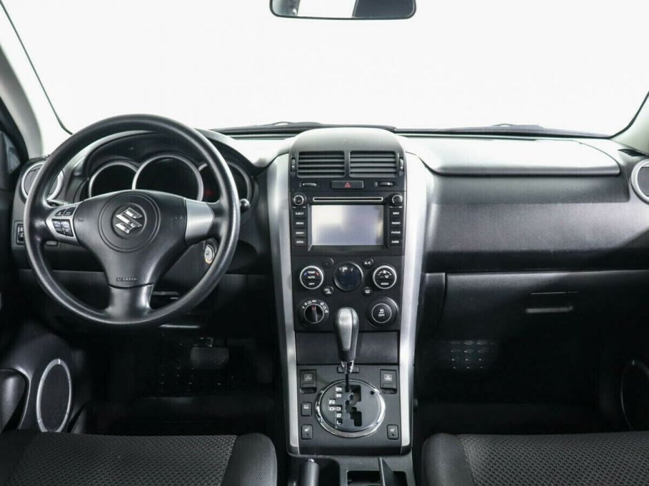 Suzuki Grand Vitara 2.4 АКПП, 2010, 160 000 км фото 5