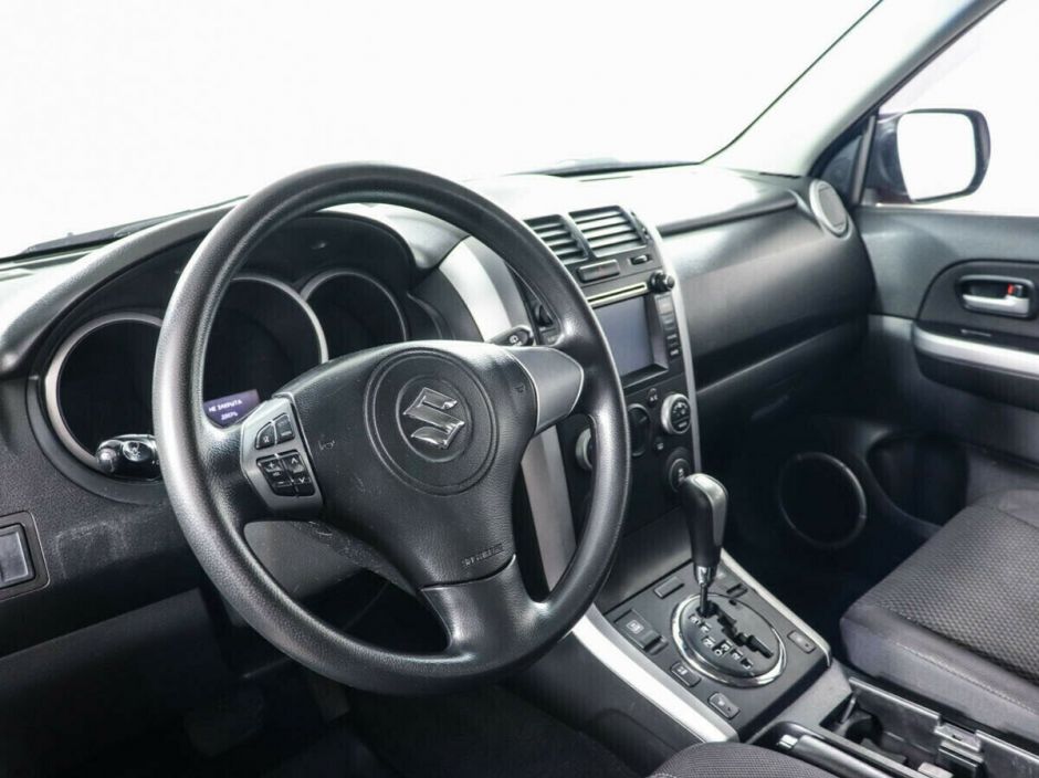 Suzuki Grand Vitara 2.4 АКПП, 2010, 160 000 км фото 8