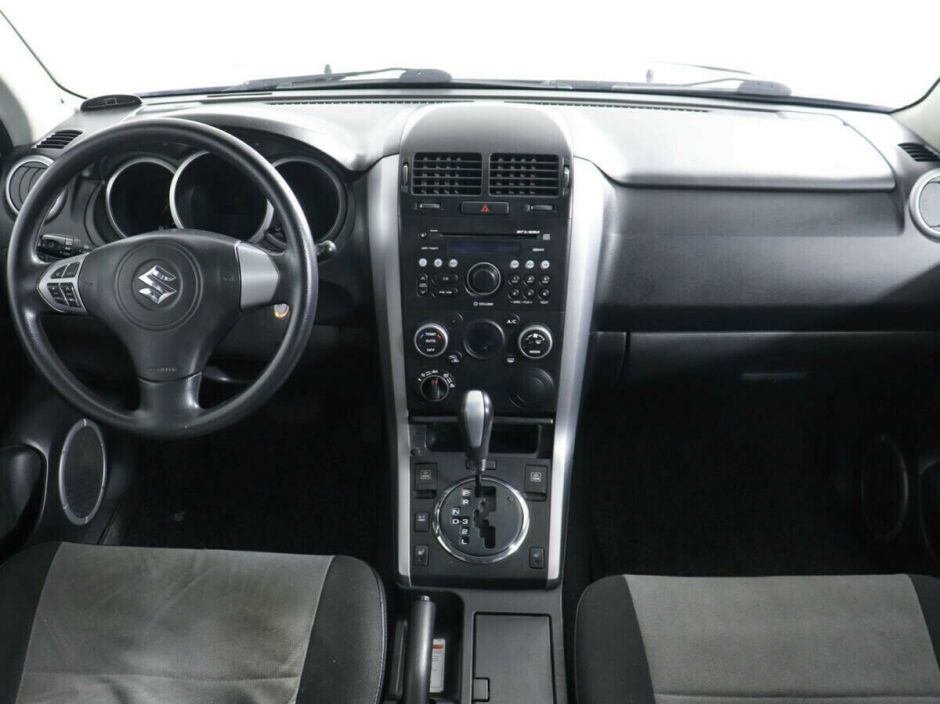Suzuki Grand Vitara 2.0 АКПП, 2012, 132 000 км фото 9