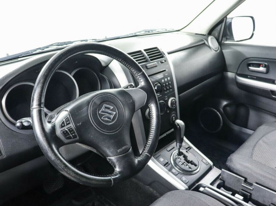 Suzuki Grand Vitara 2.0 АКПП, 2013, 127 000 км фото 5