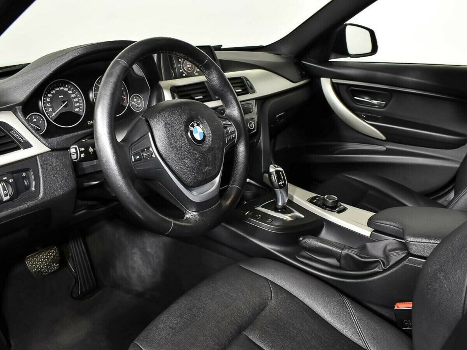 BMW 3 серии 1.5 АКПП, 2015, 96 000 км фото 6