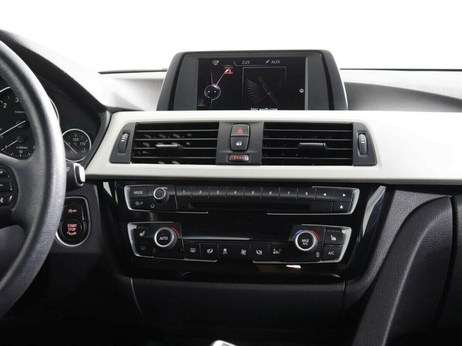 BMW 3 серии 1.5 АКПП, 2015, 110 000 км фото 9