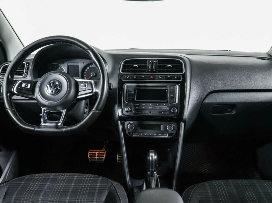 Volkswagen Polo 1.4 РКПП, 2018, 68 000 км фото 5