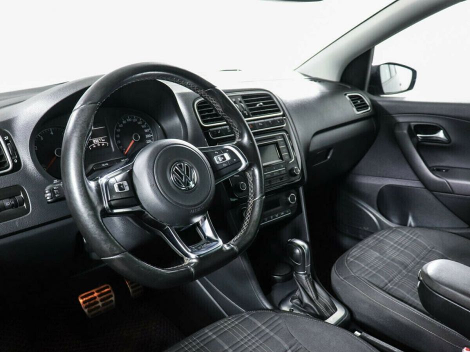 Volkswagen Polo 1.4 РКПП, 2018, 68 000 км фото 9