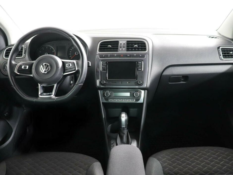 Volkswagen Polo 1.4 РКПП, 2019, 57 000 км фото 8