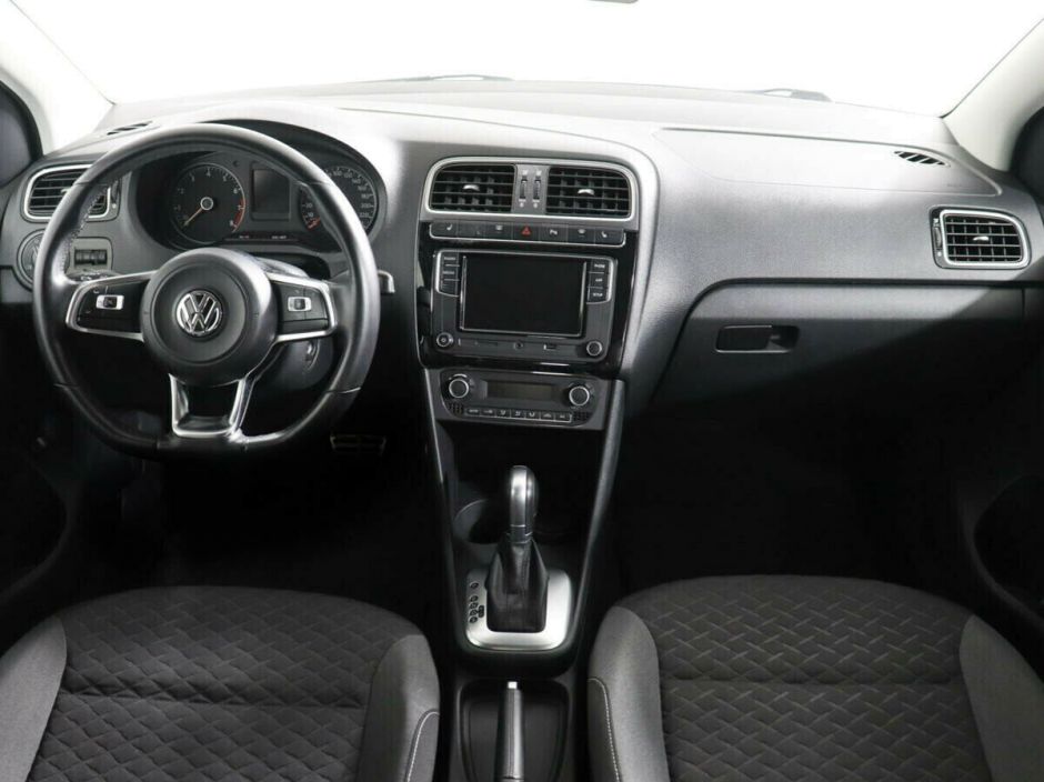 Volkswagen Polo 1.6 АКПП, 2018, 62 000 км фото 5