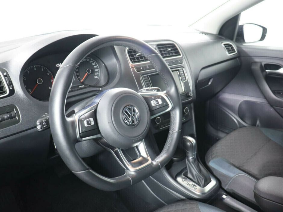Volkswagen Polo 1.4 РКПП, 2019, 55 000 км фото 11