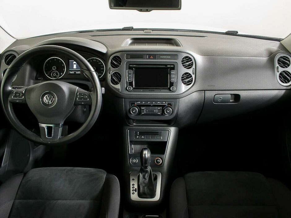 Volkswagen Tiguan 2.0 АКПП, 2014, 107 000 км фото 5