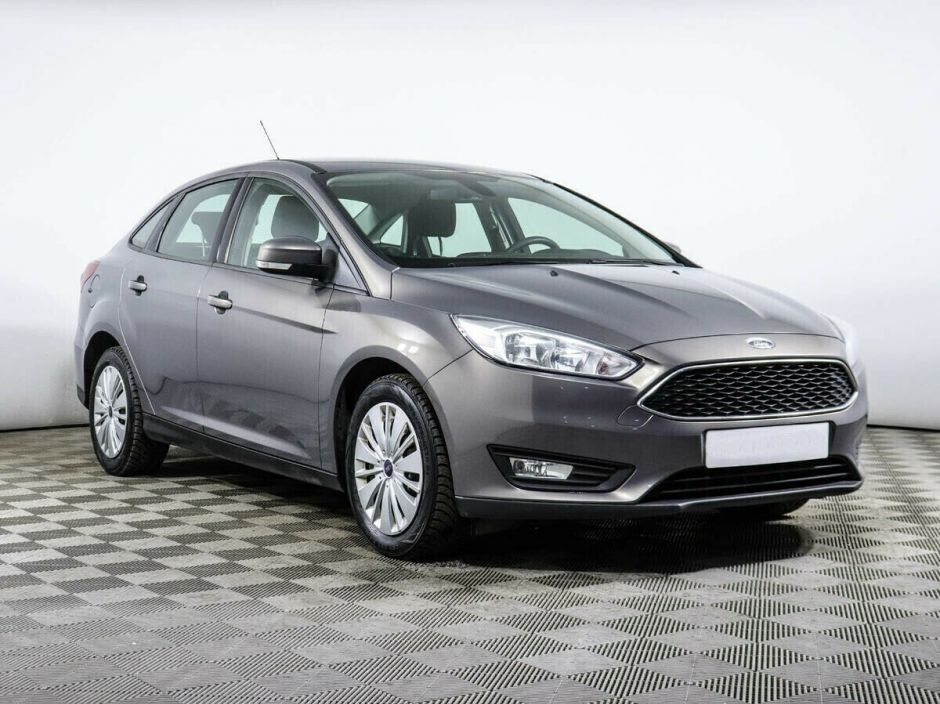 Ford Focus 1.6 РКПП, 2015, 100 000 км фото 2