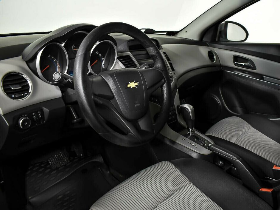 Chevrolet Cruze 1.6 АКПП, 2012, 135 000 км фото 5