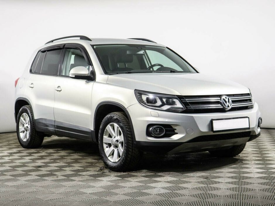 Volkswagen Tiguan 2.0 АКПП, 2012, 143 000 км фото 3