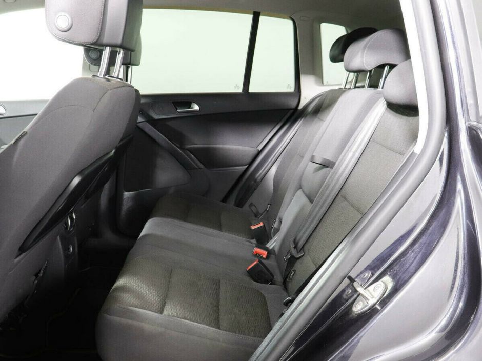 Volkswagen Tiguan 2.0 АКПП, 2012, 142 000 км фото 6