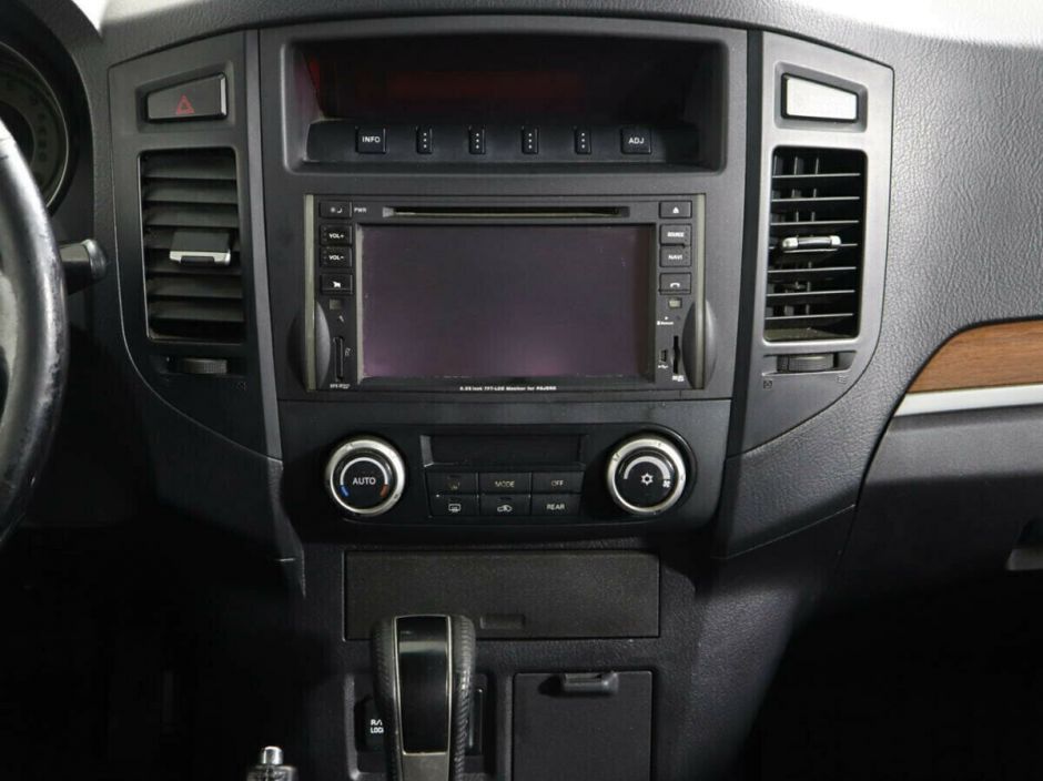 Mitsubishi Pajero 3.2 АКПП, 2008, 187 000 км фото 8