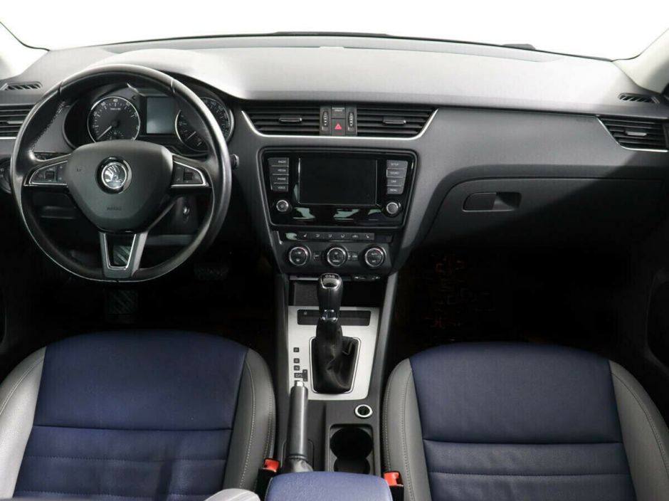 Skoda Octavia 1.5 РКПП, 2018, 69 000 км фото 6