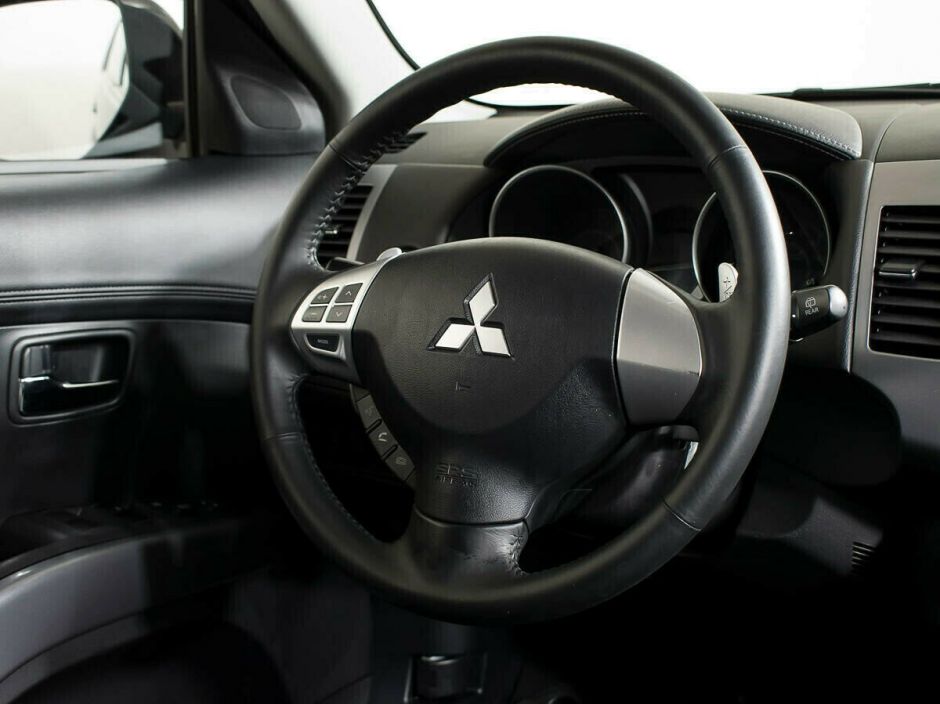 Mitsubishi Outlander 2.0 CVT, 2010, 169 000 км фото 8