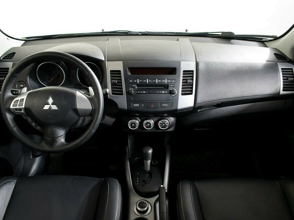 Mitsubishi Outlander 2.0 CVT, 2010, 169 000 км фото 9