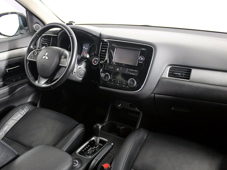 Mitsubishi Outlander 2.4 CVT, 2013, 131 000 км фото 5
