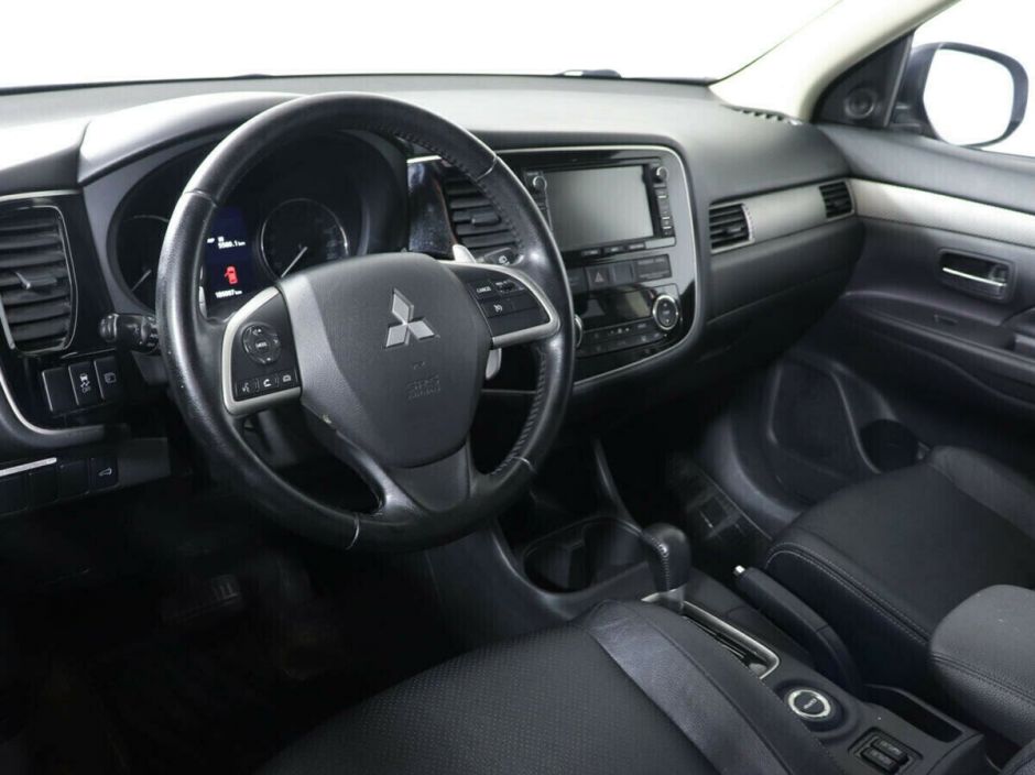 Mitsubishi Outlander 2.4 CVT, 2012, 140 000 км фото 12
