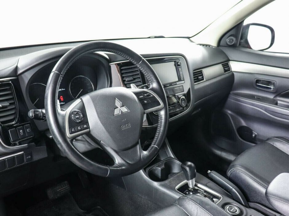 Mitsubishi Outlander 2.4 CVT, 2013, 122 000 км фото 7