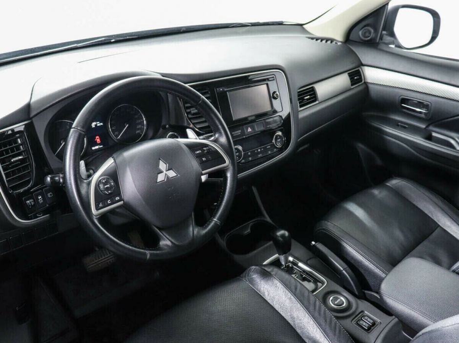 Mitsubishi Outlander 2.0 CVT, 2013, 122 000 км фото 6
