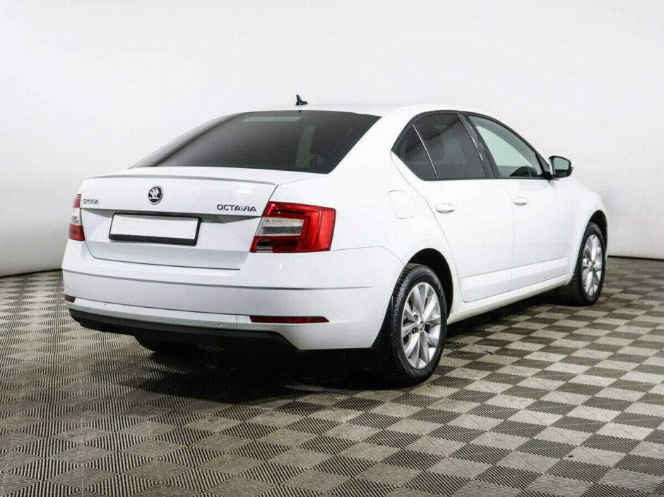 Skoda Octavia 1.8 МКПП, 2017, 72 000 км фото 3
