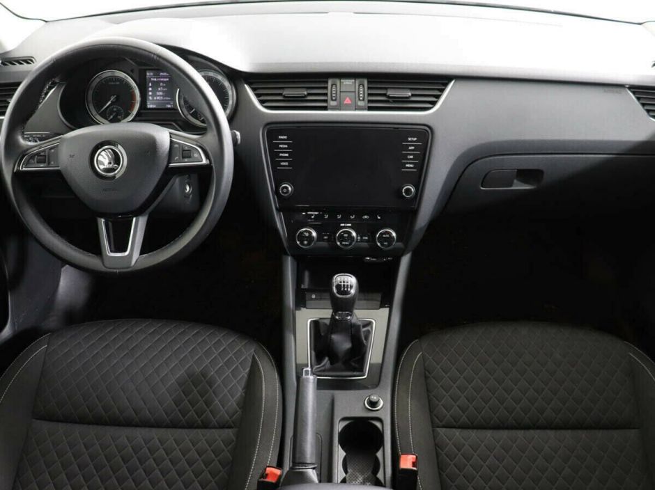 Skoda Octavia 1.8 МКПП, 2017, 72 000 км фото 6
