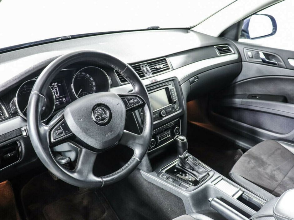 Skoda Superb 1.8 РКПП, 2015, 109 000 км фото 7