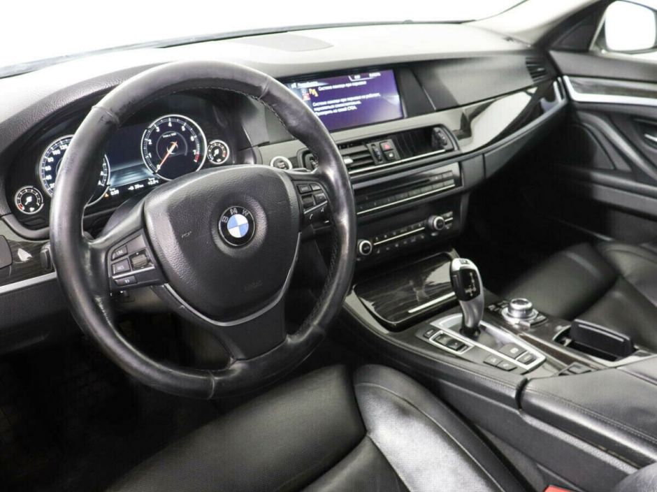 BMW 5 серии 2.0 АКПП, 2013, 130 000 км фото 7