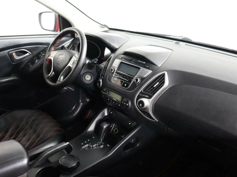 Hyundai ix35 2.0 АКПП, 2011, 143 000 км фото 7