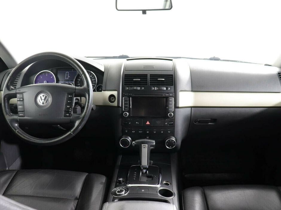 Volkswagen Touareg 3.0 АКПП, 2009, 181 000 км фото 5