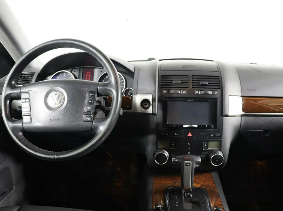 Volkswagen Touareg 3.0 АКПП, 2008, 180 000 км фото 6