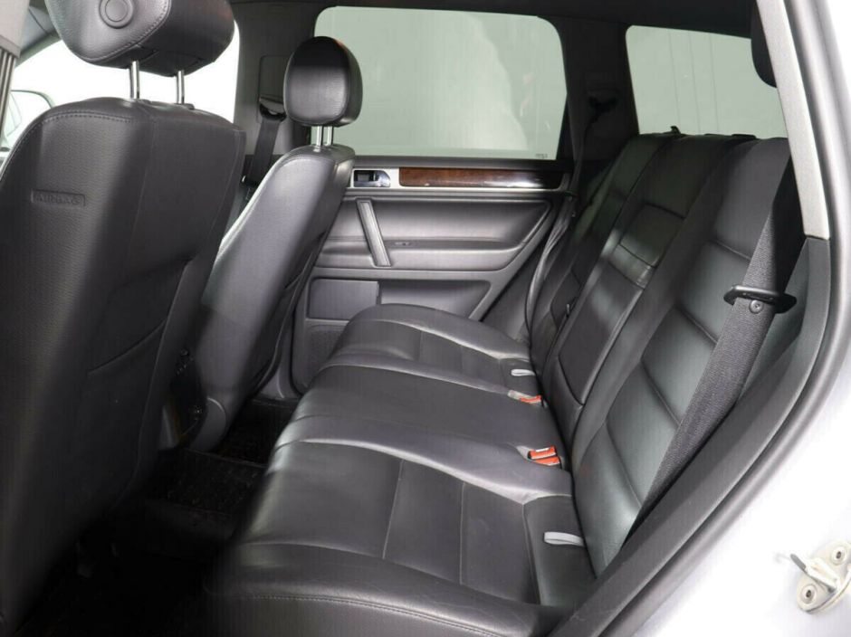 Volkswagen Touareg 3.0 АКПП, 2008, 180 000 км фото 8