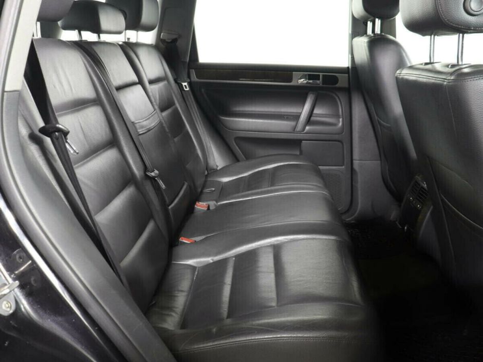 Volkswagen Touareg 3.0 АКПП, 2008, 182 000 км фото 8