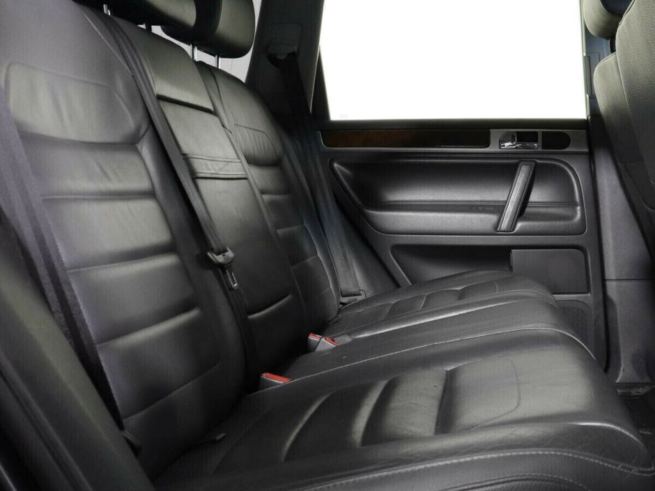 Volkswagen Touareg 3.0 АКПП, 2008, 187 000 км фото 9