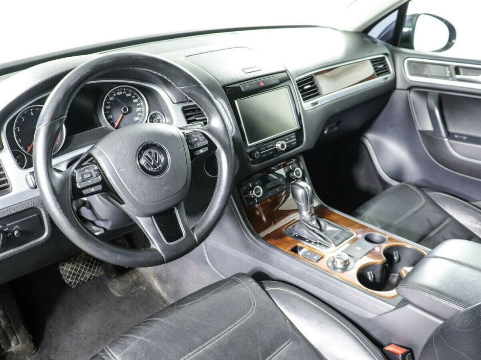 Volkswagen Touareg 3.6 АКПП, 2010, 169 000 км фото 5