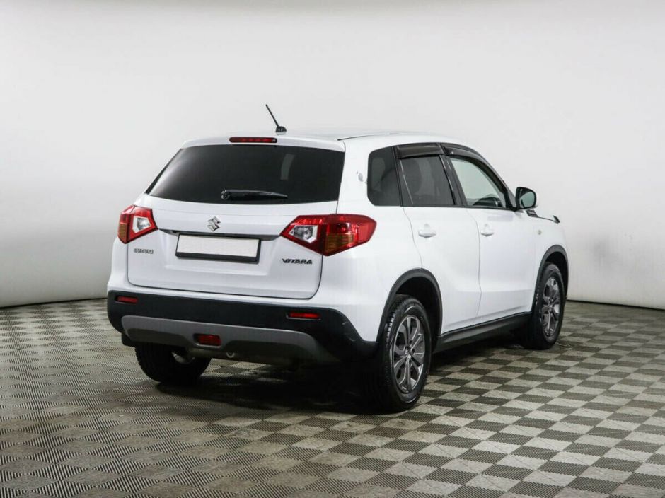 Suzuki Vitara 1.6 АКПП, 2018, 73 000 км фото 4