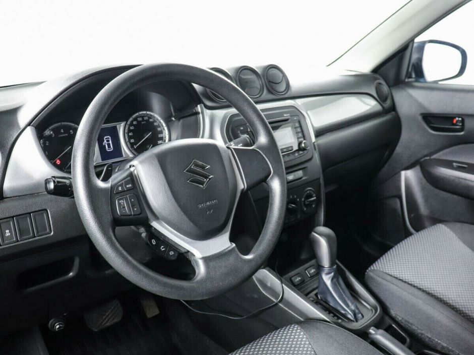Suzuki Vitara 1.6 АКПП, 2017, 81 000 км фото 5