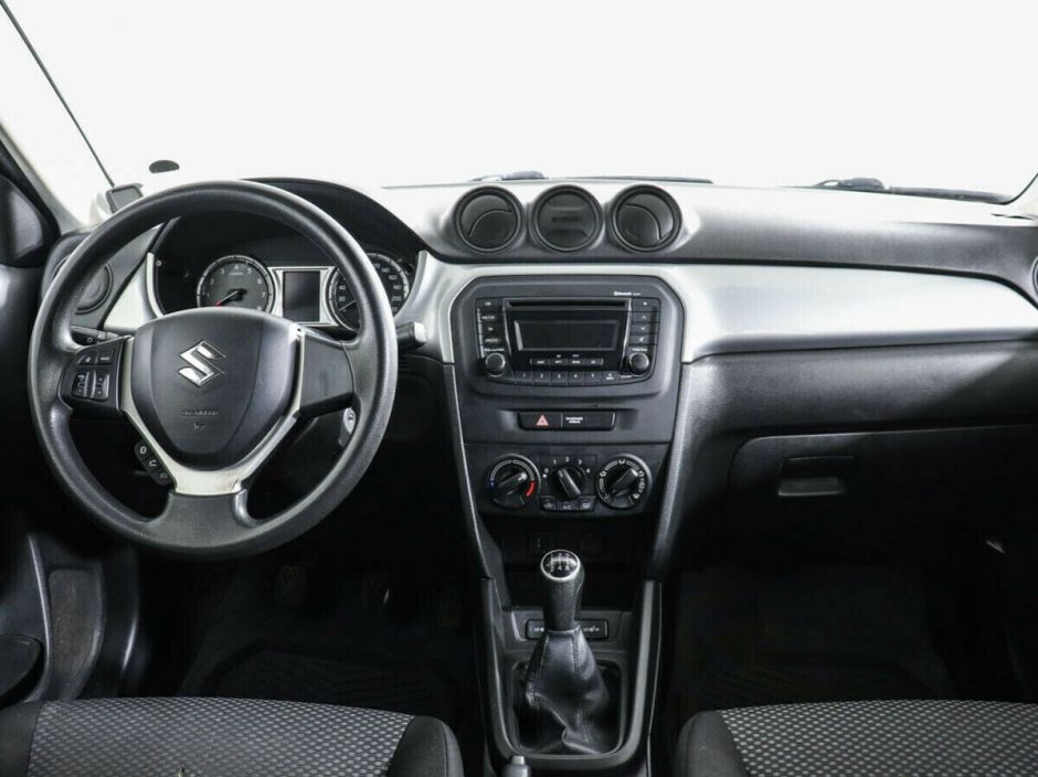 Suzuki Vitara 1.6 МКПП, 2015, 101 000 км фото 8