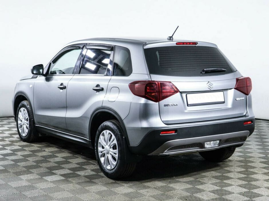 Suzuki Vitara 1.6 МКПП, 2015, 110 000 км фото 3