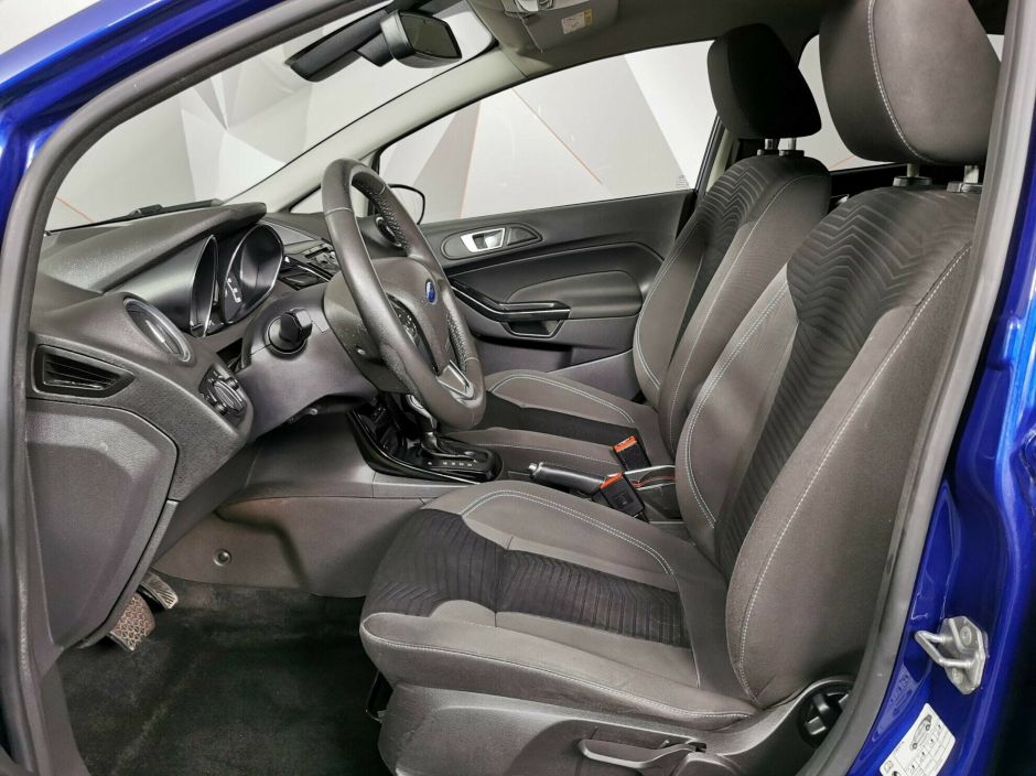 Ford Fiesta 1.6 РКПП, 2017, 72 000 км фото 8