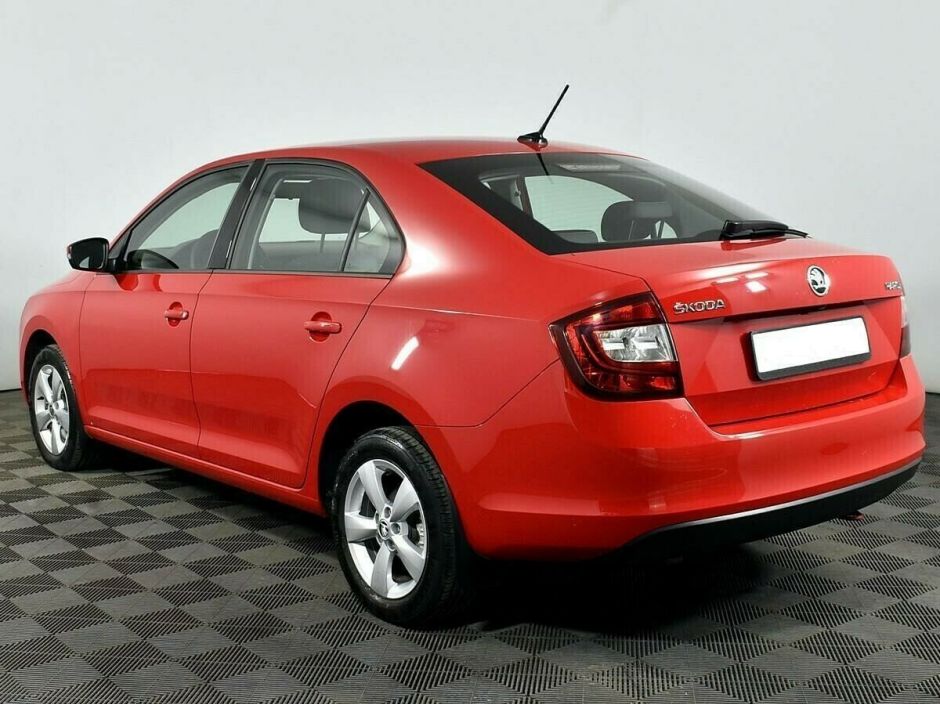 Skoda Rapid 1.6 МКПП, 2019, 61 000 км фото 3