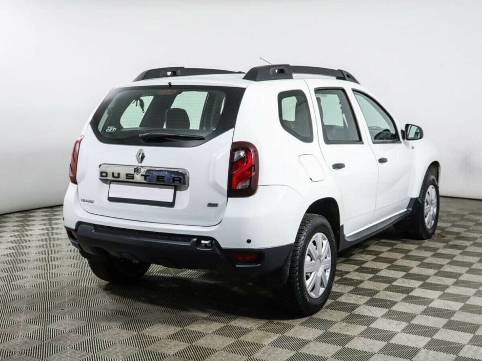 Renault Duster 1.6 МКПП, 2019, 48 000 км фото 3